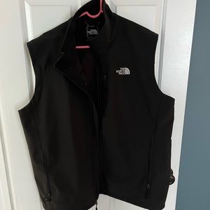 Men’s Black North Face Vest XXL